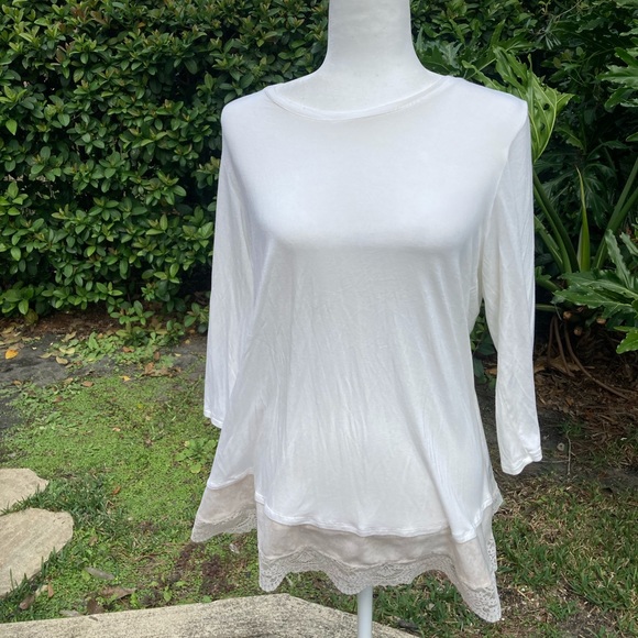 LOGO by Lori Goldstein Tops - LOGO White Top